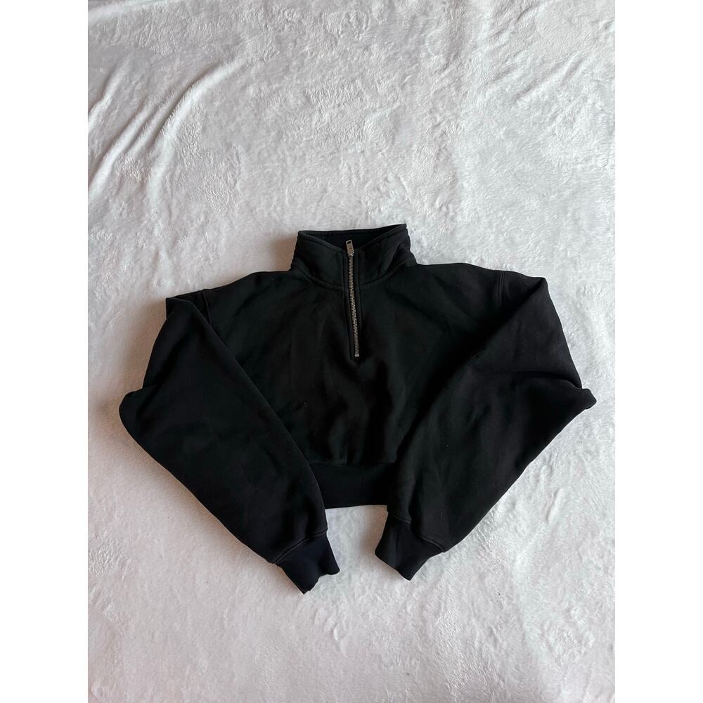 Aritzia TNA Cozy Fleece Cropped Half Zip Sweatshirt Black Size Small